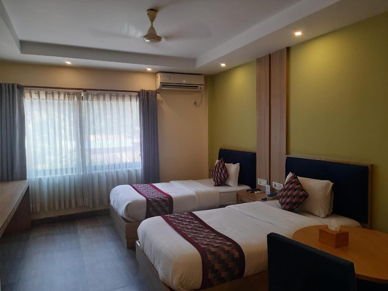 Siddhartha Riverside Resort, Chumlingtar Makaising Екстер'єр фото