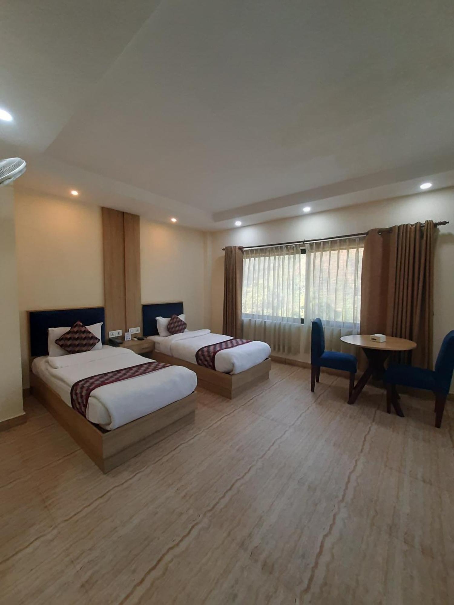Siddhartha Riverside Resort, Chumlingtar Makaising Екстер'єр фото
